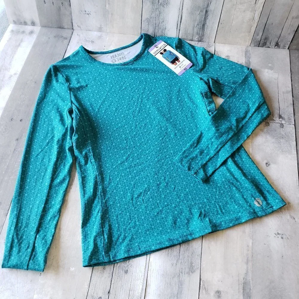 NWT - Hang Ten Long Sleeve Sun Tee - Size XS